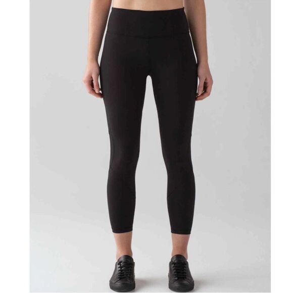 Lululemon Revitalize Tight in Black Long Leggings Sz 8 - Picture 2 of 11